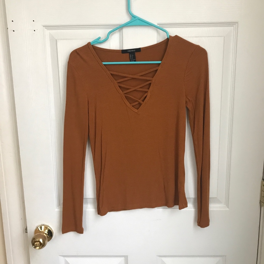 Lace up long sleeve